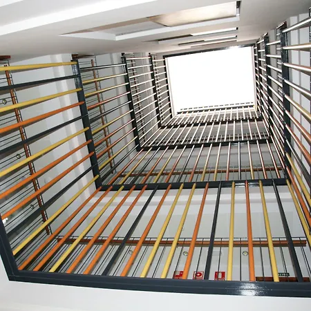 Hotel Torre Del Conde 3*